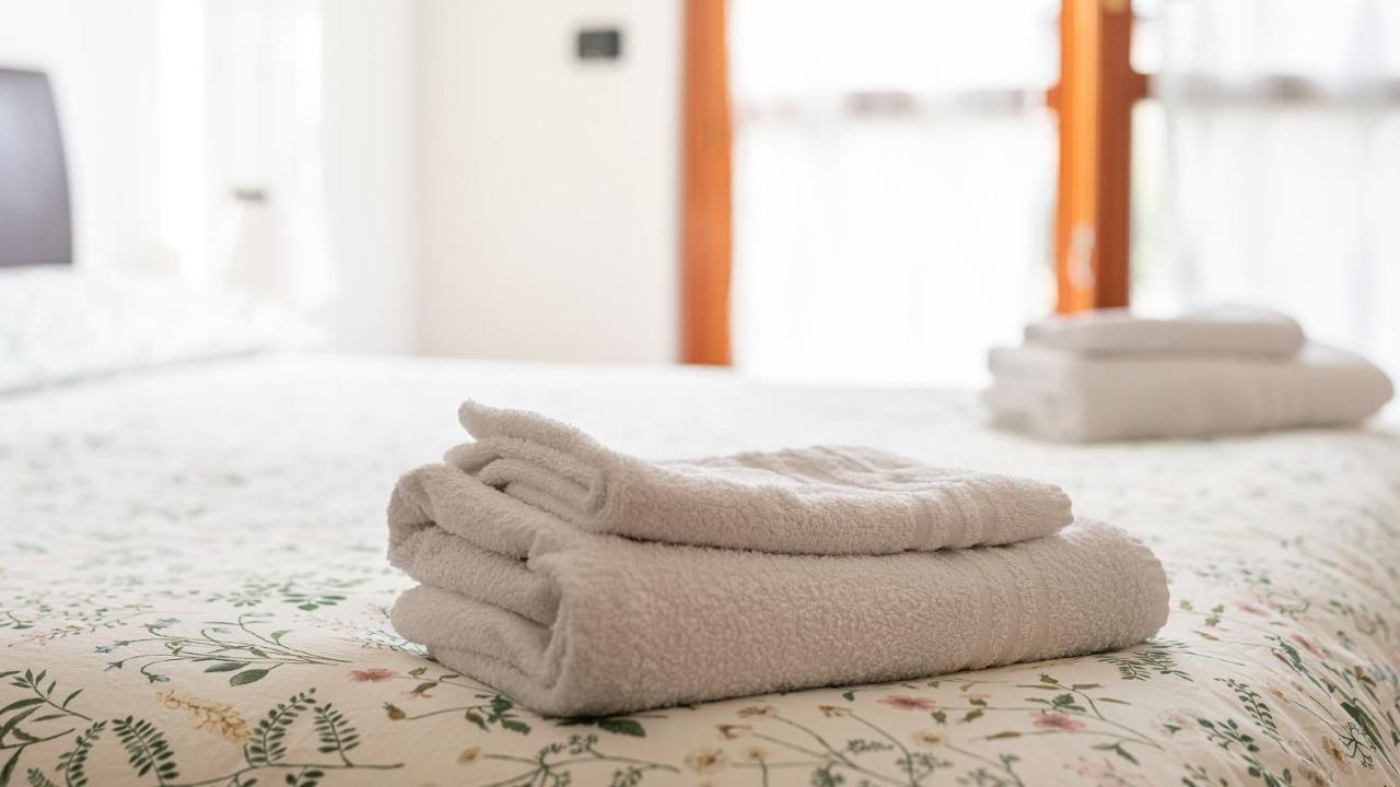 Casty Sweet Home - Parcheggio Privato Gratuito Milano Ngoại thất bức ảnh