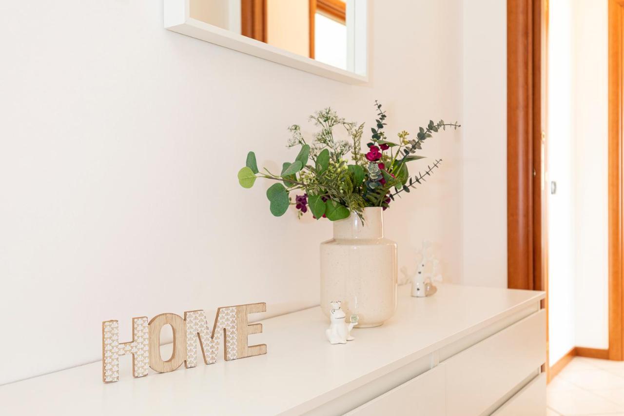 Casty Sweet Home - Parcheggio Privato Gratuito Milano Ngoại thất bức ảnh